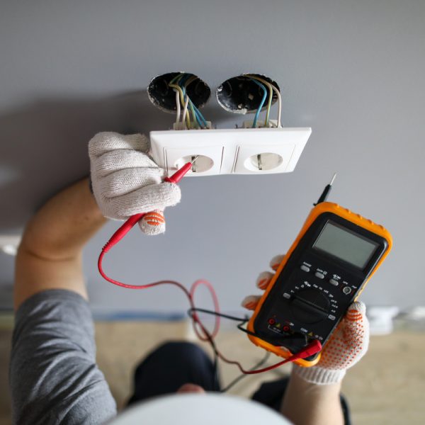 Common Electrical Problems in Older Homes and When to Call a Professional Electrician